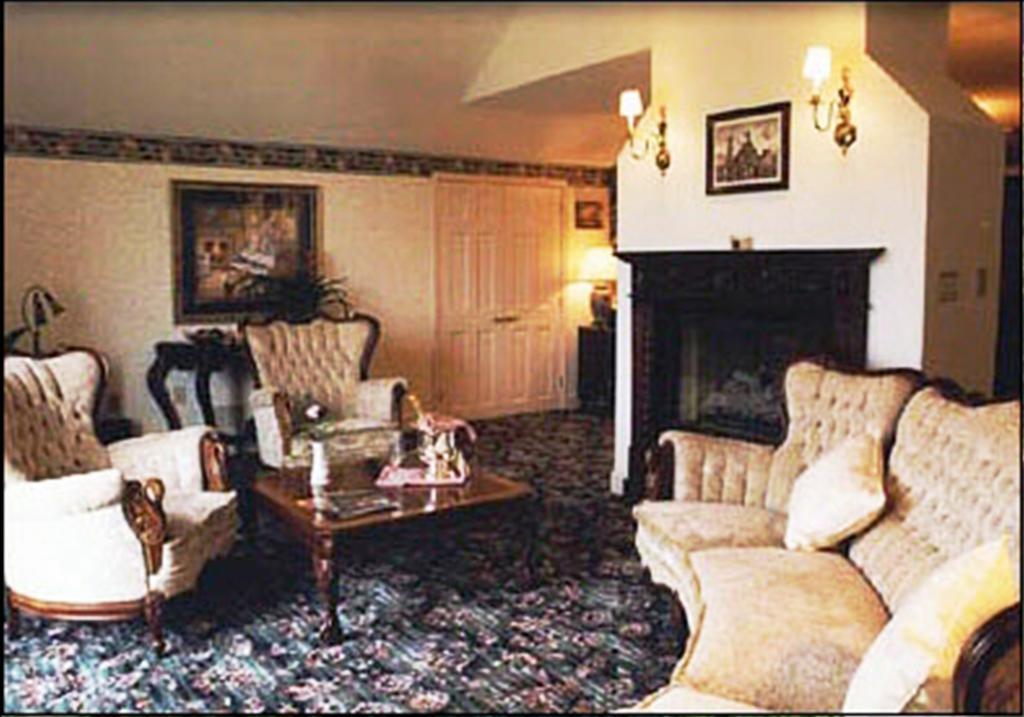 Bavarian Inn Shepherdstown Esterno foto