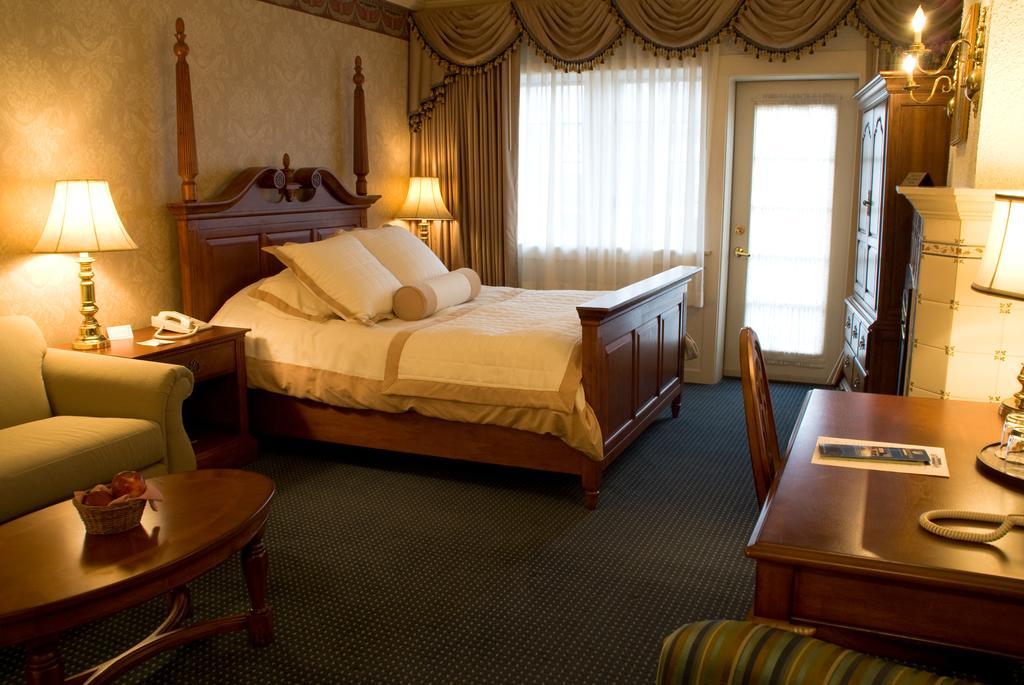 Bavarian Inn Shepherdstown Esterno foto